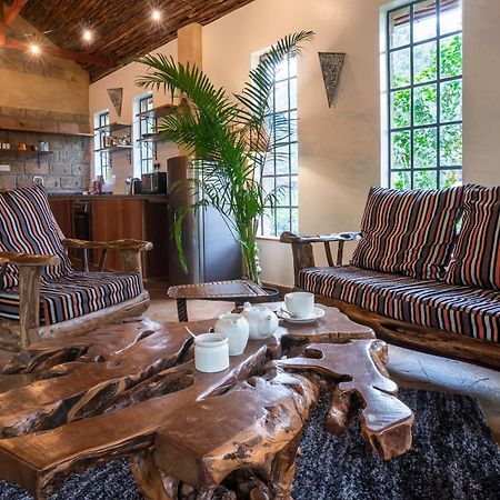The Jungle Oasis With Heated Pool Apartment Найроби Екстериор снимка