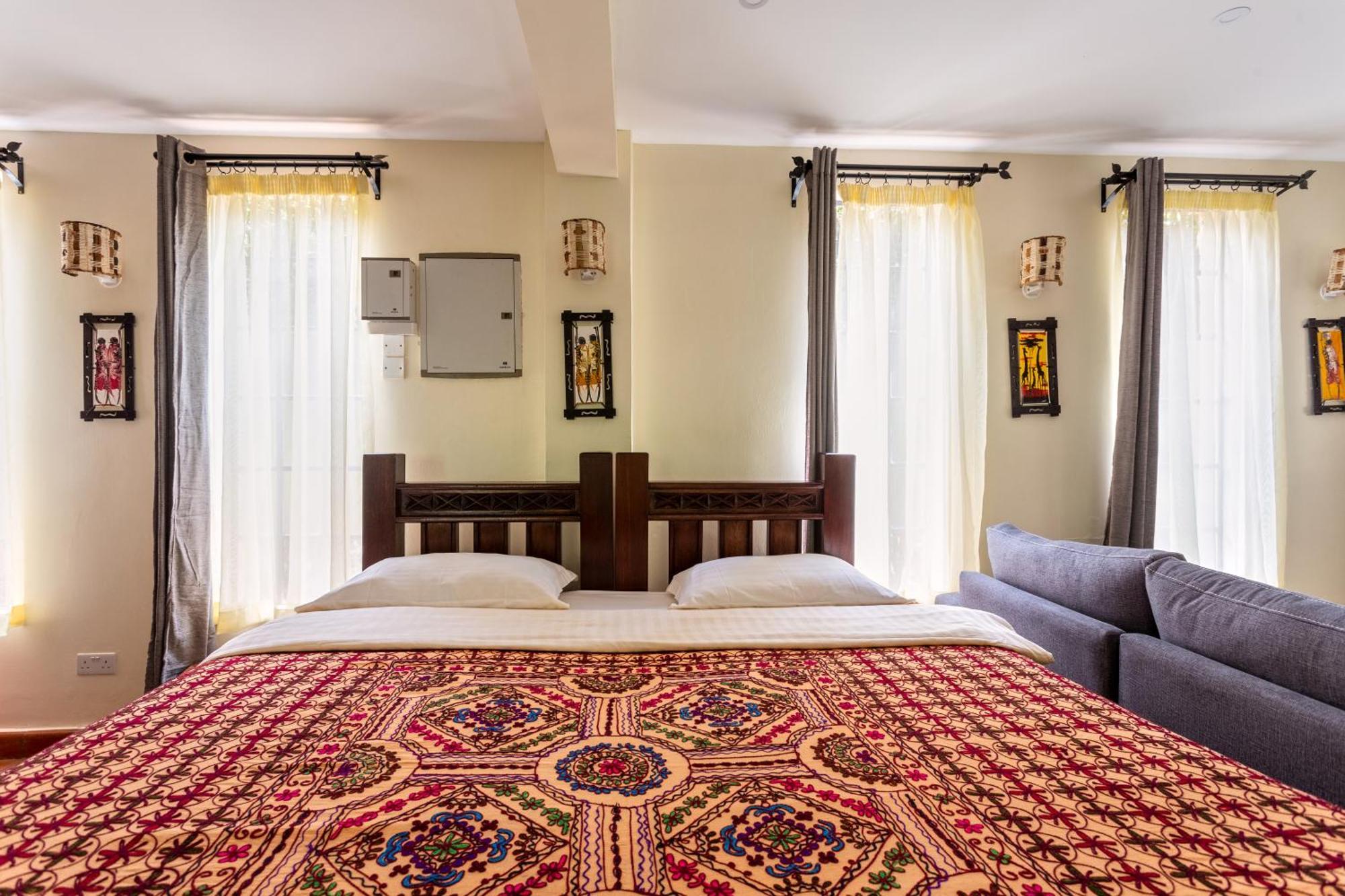 The Jungle Oasis With Heated Pool Apartment Найроби Екстериор снимка