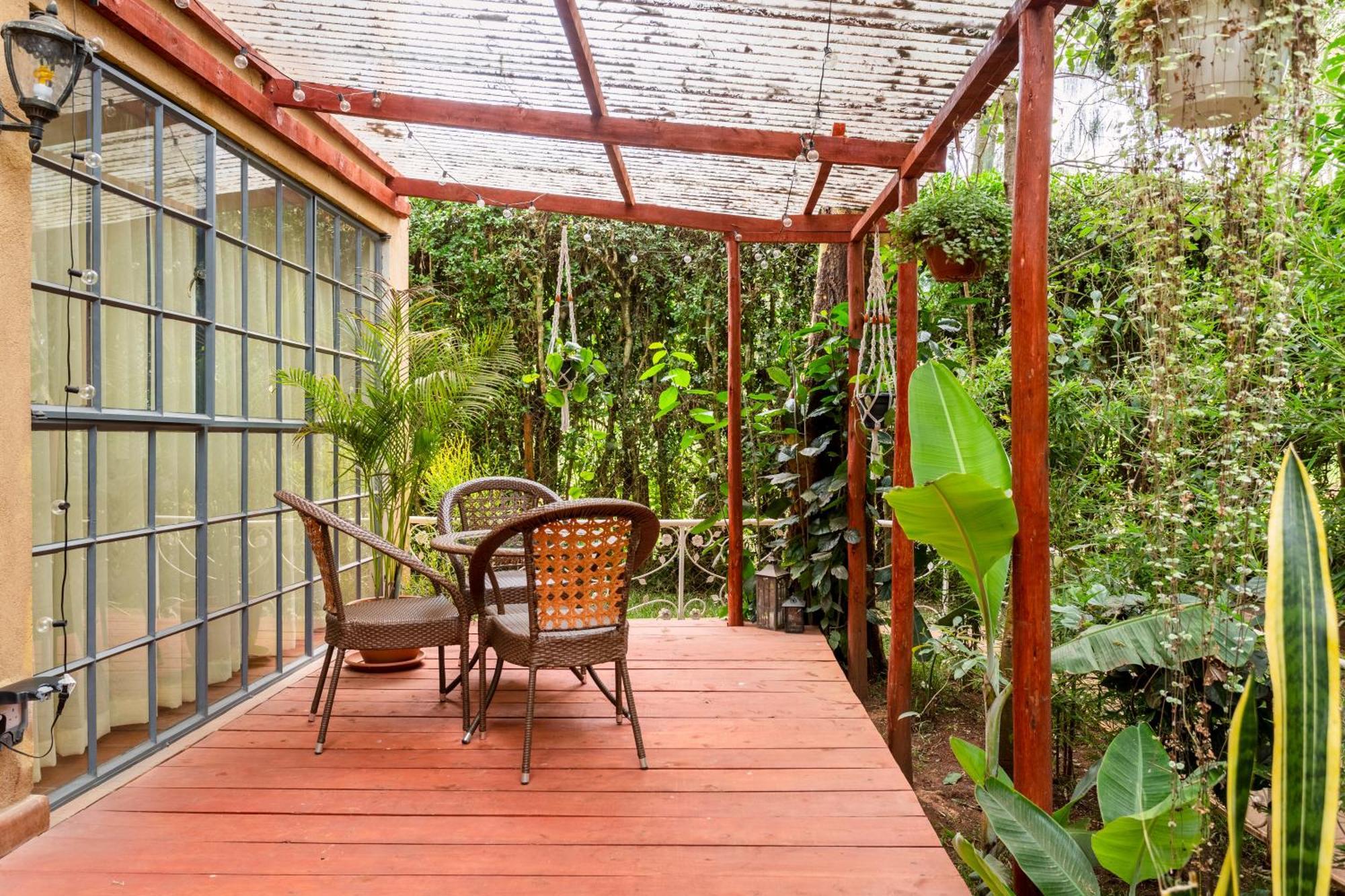 The Jungle Oasis With Heated Pool Apartment Найроби Екстериор снимка