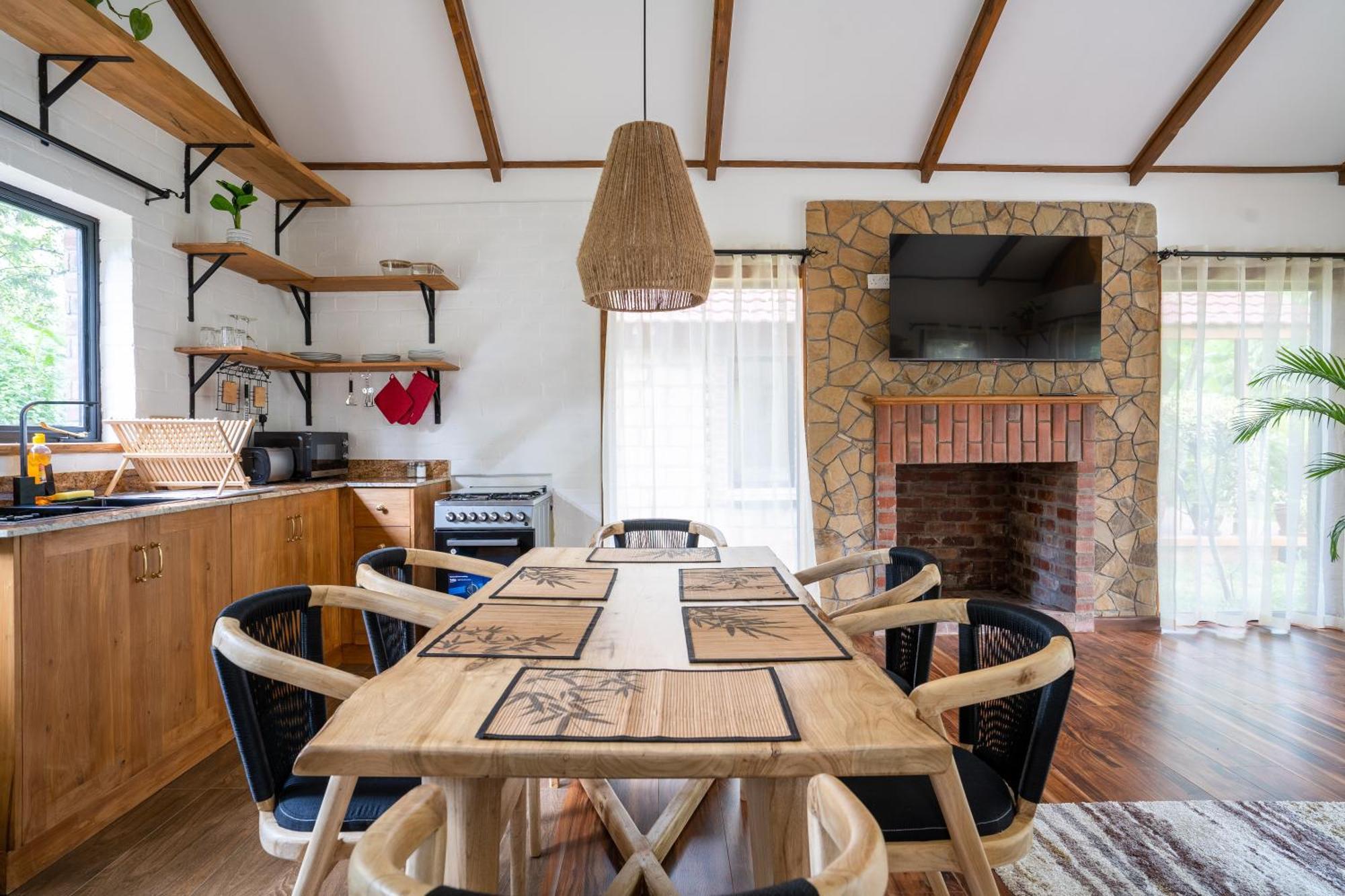 The Jungle Oasis With Heated Pool Apartment Найроби Екстериор снимка