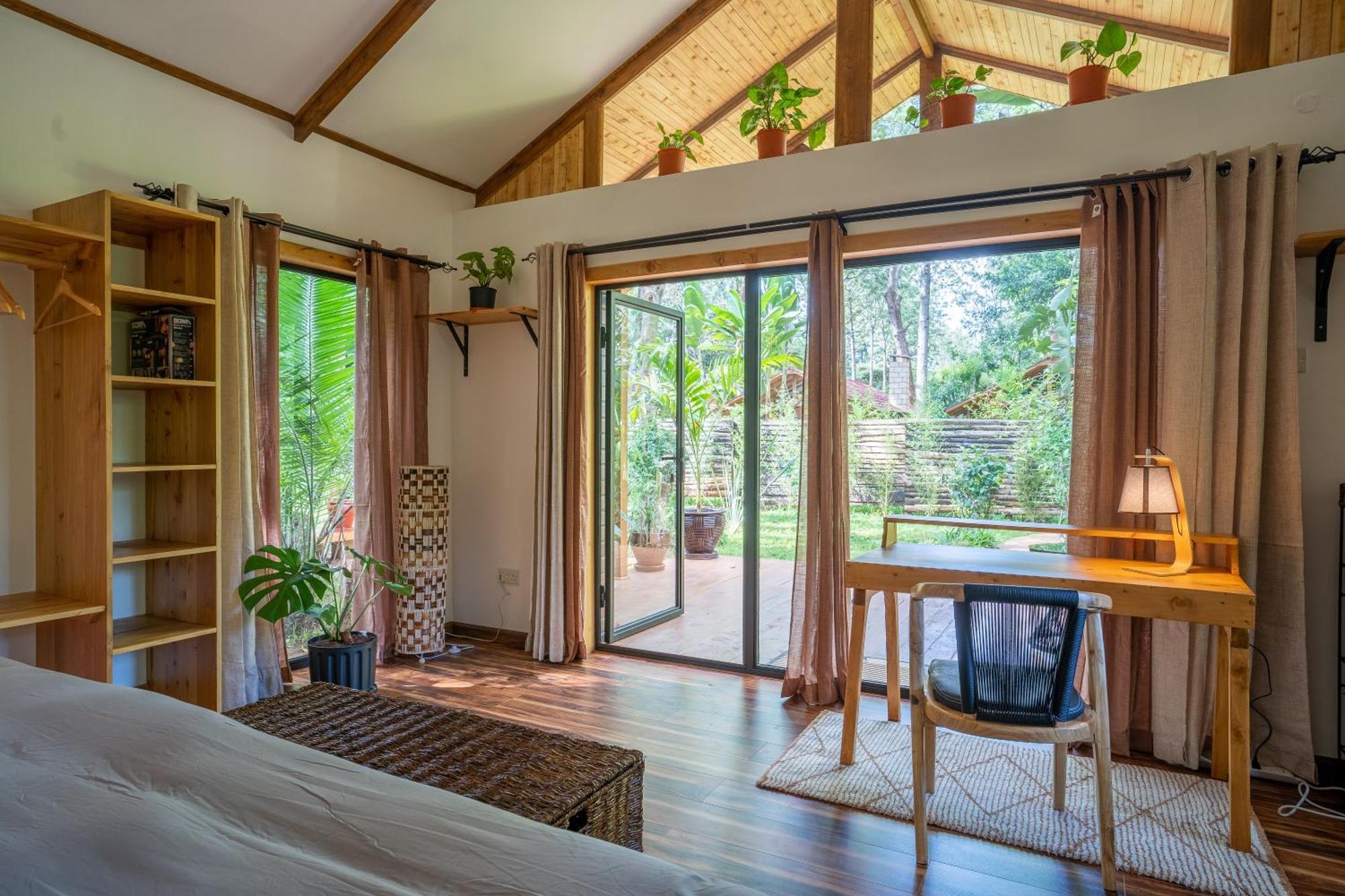 The Jungle Oasis With Heated Pool Apartment Найроби Екстериор снимка